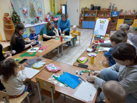 Новогодняя игрушка Новогодняя игрушка.